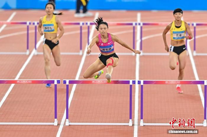 全运会田径赛场纪录频破 多项赛事诞生新王者