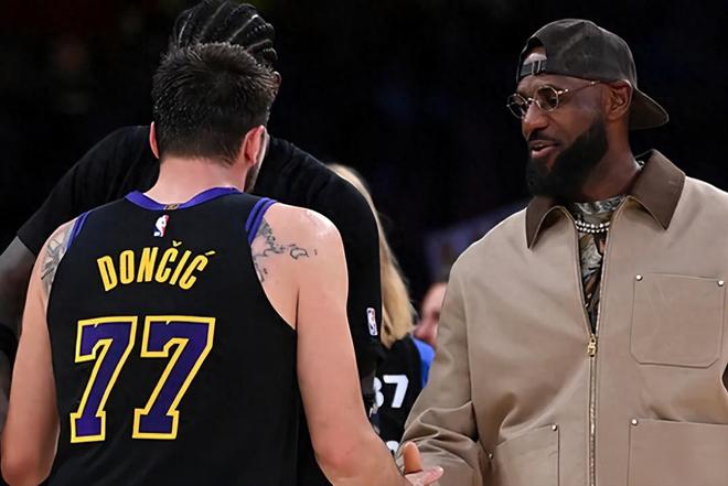 湖人三连胜重返西部第四 詹姆斯缺席防守升级显