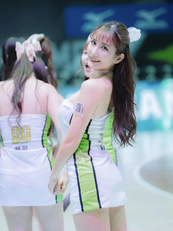 莱昂纳德45分引领快船力克对手稳居西部第八